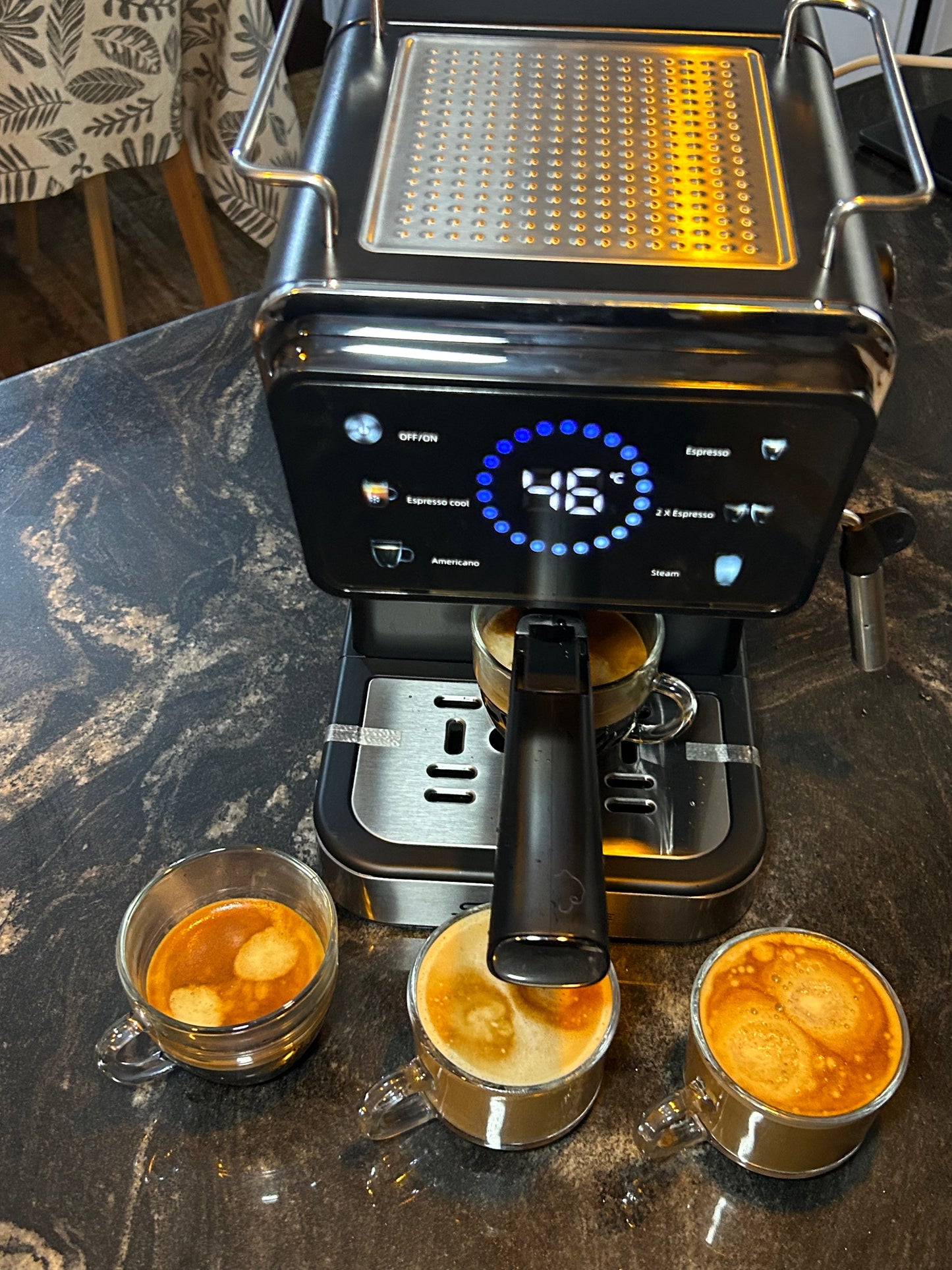Machine a Café Schallenge de la marque Midea